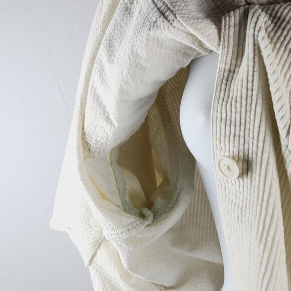 American Eagle Outfitters Women's Ivory Oversize Corduroy Button-Up Shirt Size L - Picture 10 of 11